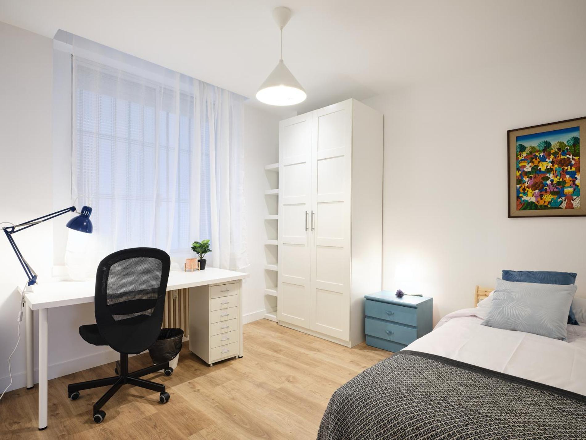 My City Home - Student Rooms In Moncloa Мадрид Екстериор снимка